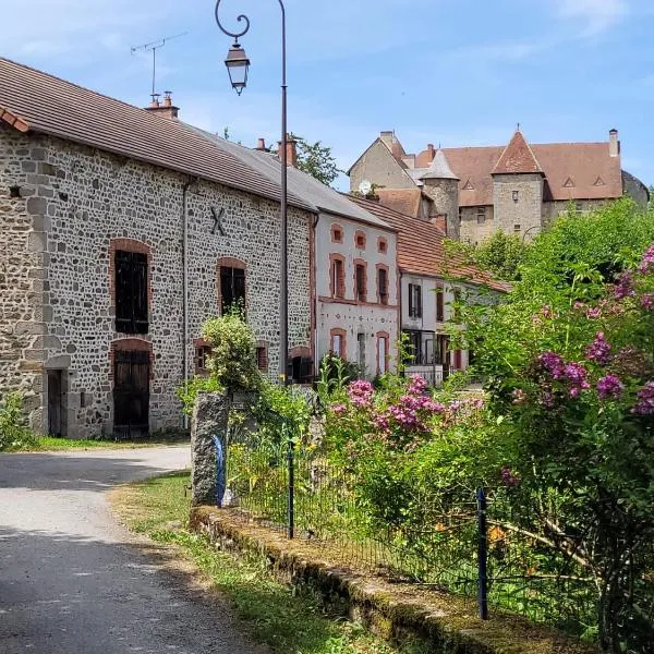Aux Galets de Gisou, hotell i Ahun