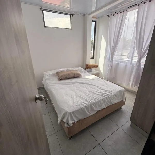 Apartamento nuevo en La Patria, hotel in Armenia