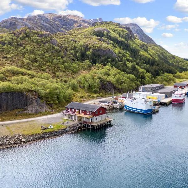 Napp kystfiske rorbu/leilighet, hotel em Napp