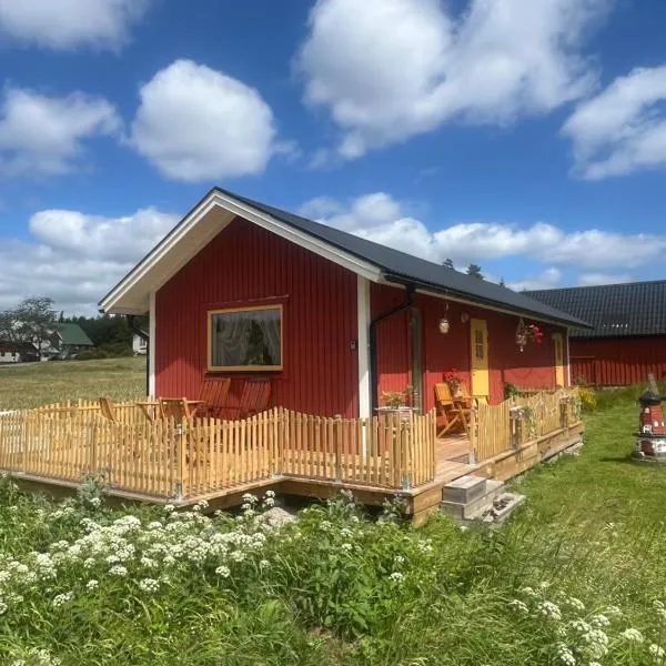 Stuga i idyllisk lantlig miljö, hotel v destinaci Gislaved