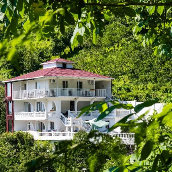 Livada, hotel in Gonio