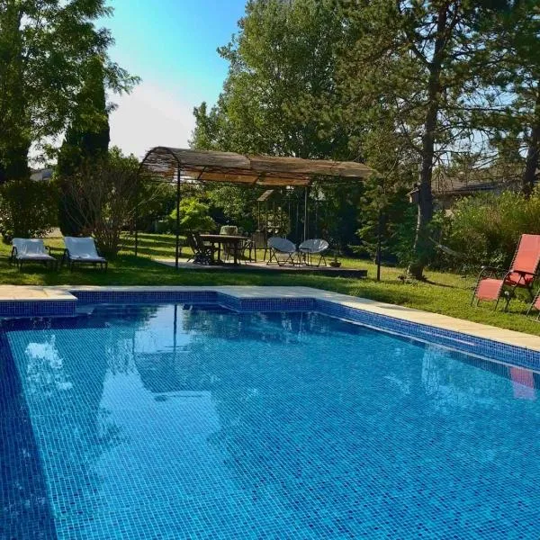 La Maison Verte, hotel v destinaci Tulette
