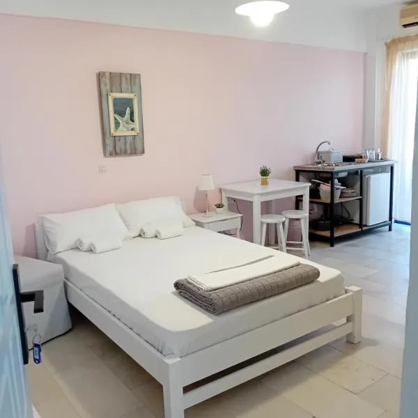 Ippokampos，Moutsouna Naxos的飯店