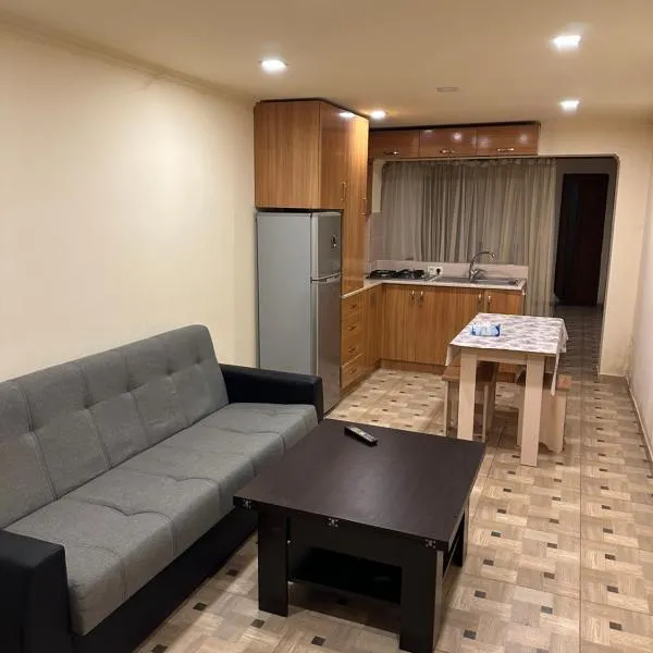 Friends & Family II, hotel in Yerevan