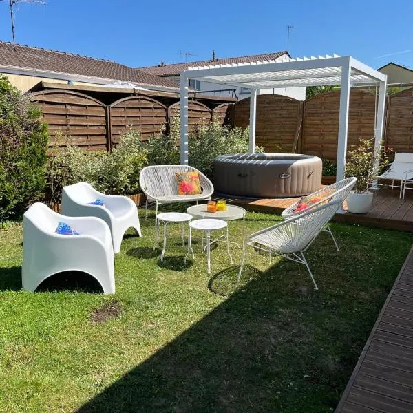 Maison familiale 100m2, hotel v destinaci Witry-lès-Reims
