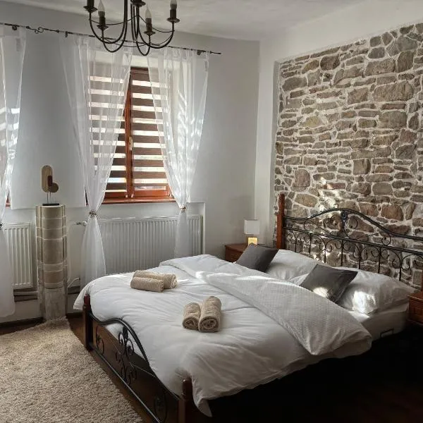 4 you, hotel in Levoča