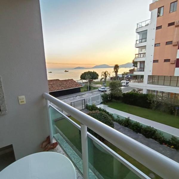 Primera línea de mar, vista al mar, terraza con barbacoa - parking - Foto 5