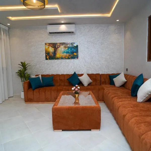 Luxury apartment in Tangier 2, hotel v destinaci Tanger