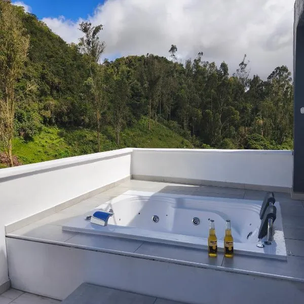 Mirador samsara Penthouse con Jacuzzi al aire libre,piso completo, hotel v destinaci La Calera