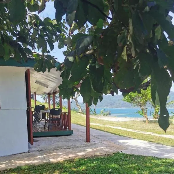 Bungalow Belle Vue, hotel in Huahine