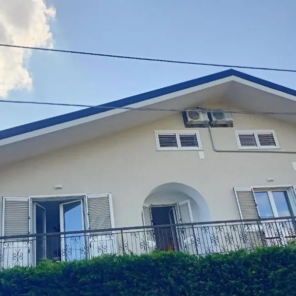Villa Antonina 2, hotel v destinaci Crecchio