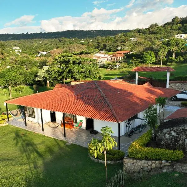 Finca Villa Claudia, La Mesa, Cundinamarca, hotel in La Mesa
