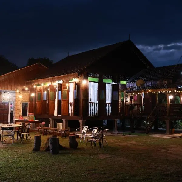 Homestay Kampung Den, hotel v destinaci Kampong Jimah