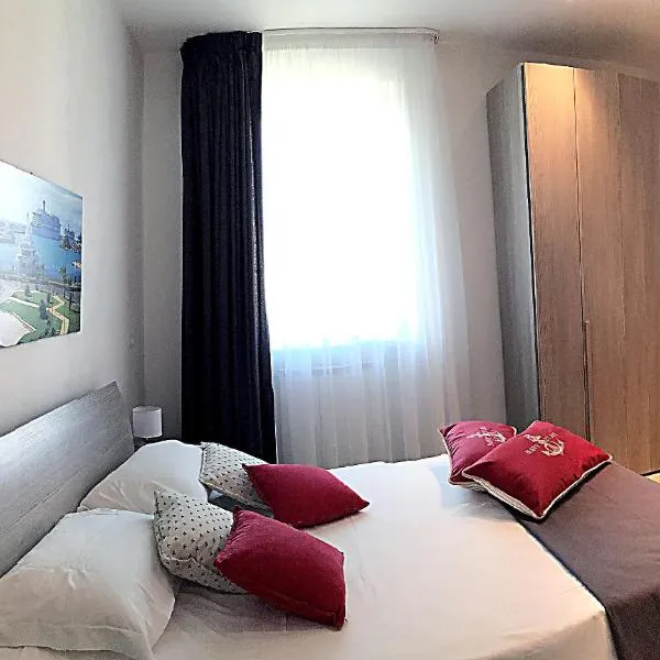 Quattro Stelle al Porto Guest House, hotel in Civitavecchia