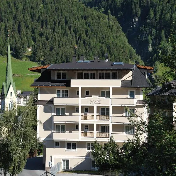 Hotel Garni Valülla、イシュグルのホテル