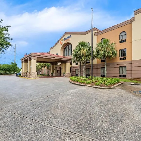 Comfort Suites Daphne - Mobile East Bay, hotel v destinaci Daphne