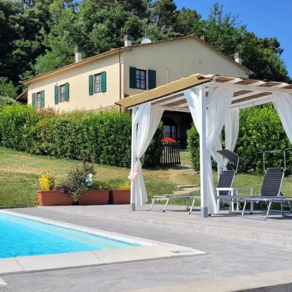 Agriturismo La Burraia - vicino a San Gimignano, Air conditioning, EV wallbox، فندق في غامباسي تيرمي