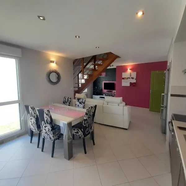 Le centre historique au calme, hotel in Dinan