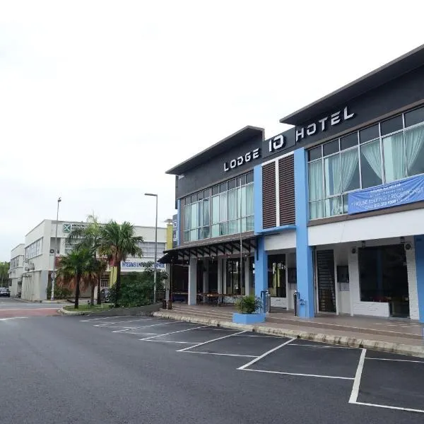 Lodge 10 Hotel, hotel in Seremban