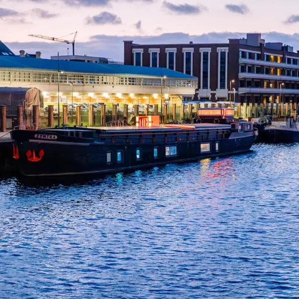 Cyberdeck for big groups, hotel i Gent