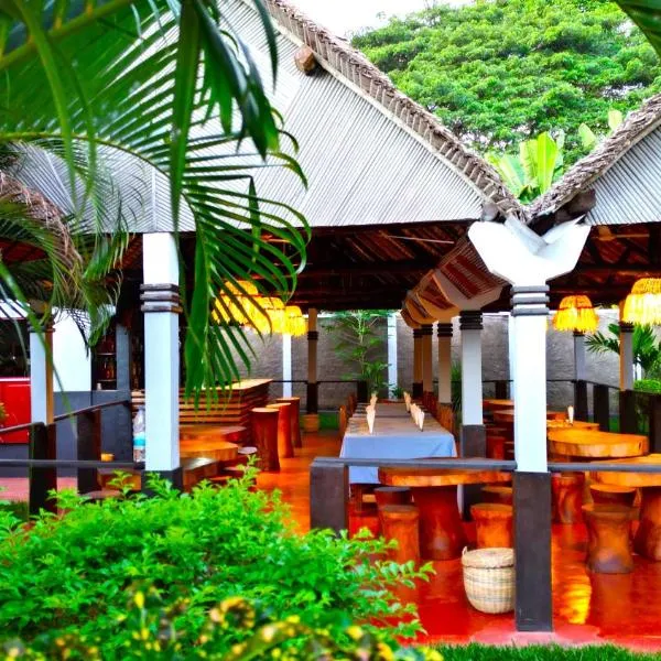 Khair Lodge Ambanja, hotel in Ambanja