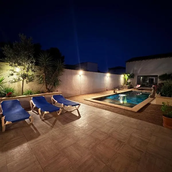 AMAIRADOU maison de vacances, hôtel à Villetelle