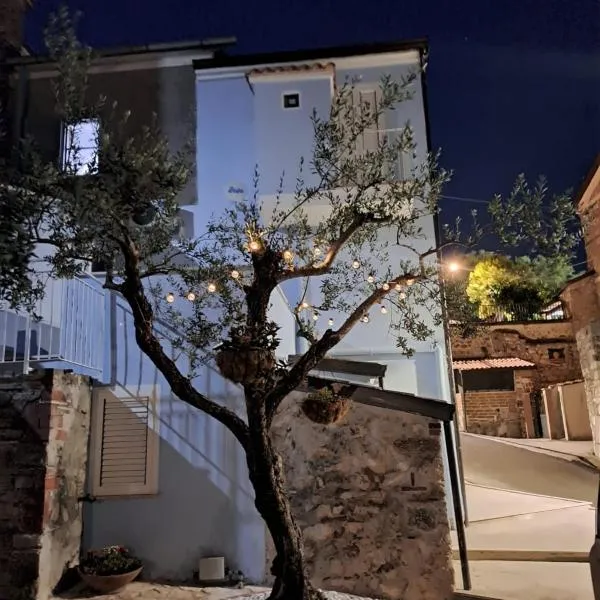 A Casa di Lucia-Appartamento Deluxe, hotel di Piedimonte San Germano