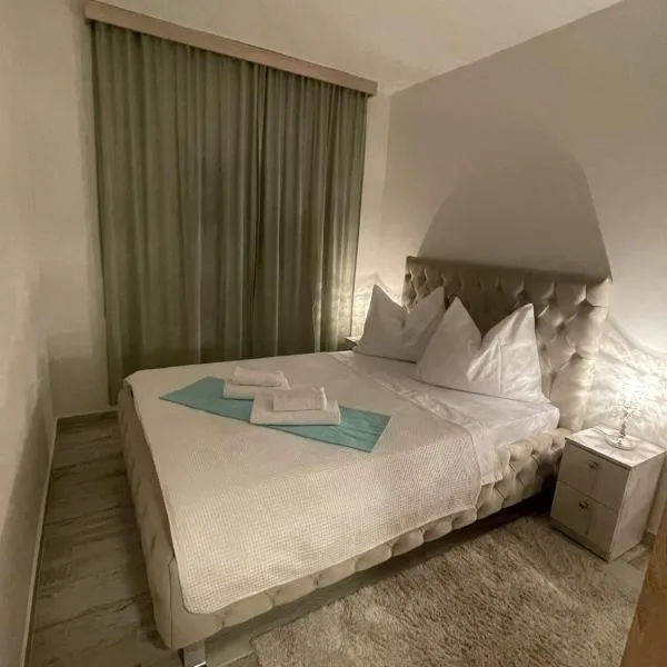 Smart Bijela、ビエラのホテル