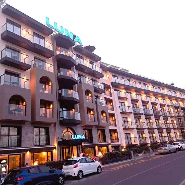 Luna Holiday Complex, hotel di Mellieħa