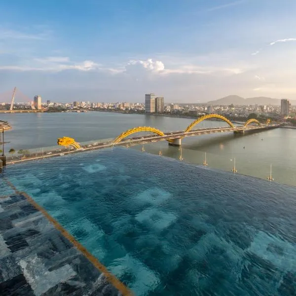 Caro Premium Danang Hotel, ξενοδοχείο σε Da Nang