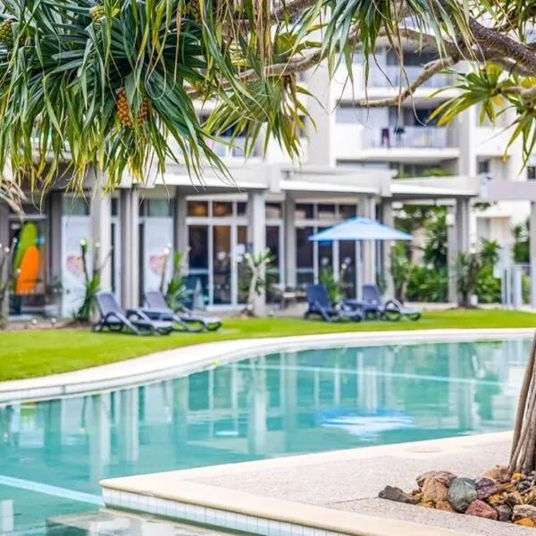 Rooftop Apartment - Heated Pool & Beach access, hotell sihtkohas Marcoola