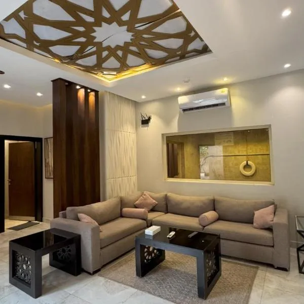 فلل تري سيزون, hotel v destinaci Khamis Mushayt