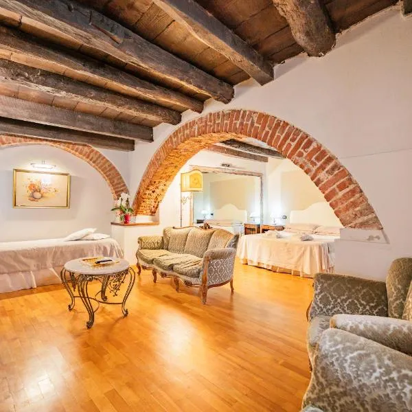 Antico Palazzo, hotel v destinaci Mondovì