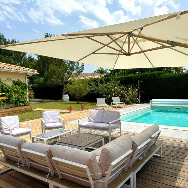 Arès, Villa Mapouchet, piscine – hotel w mieście Arès