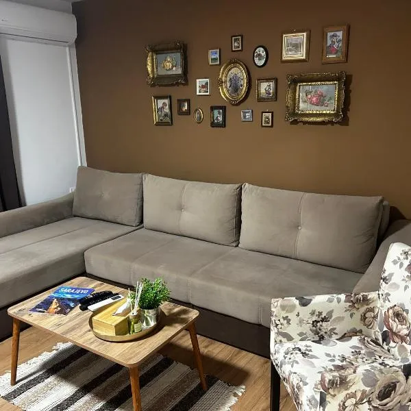 Apartment Liriq - Free Parking, ξενοδοχείο στο Σαράγεβο