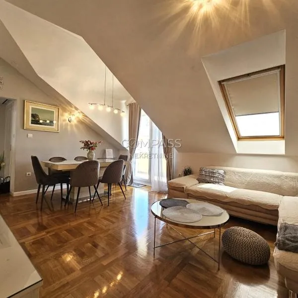 Leggero with open sea view، فندق في سبليت