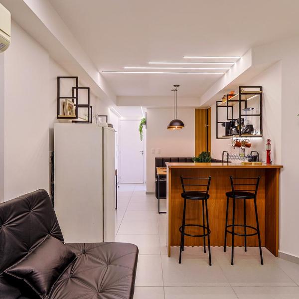 Studio completo c Wi-Fi e varanda no Centro