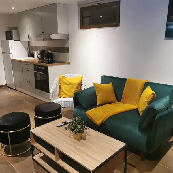 Studio Nevada, hotel in Moret-sur-Loing