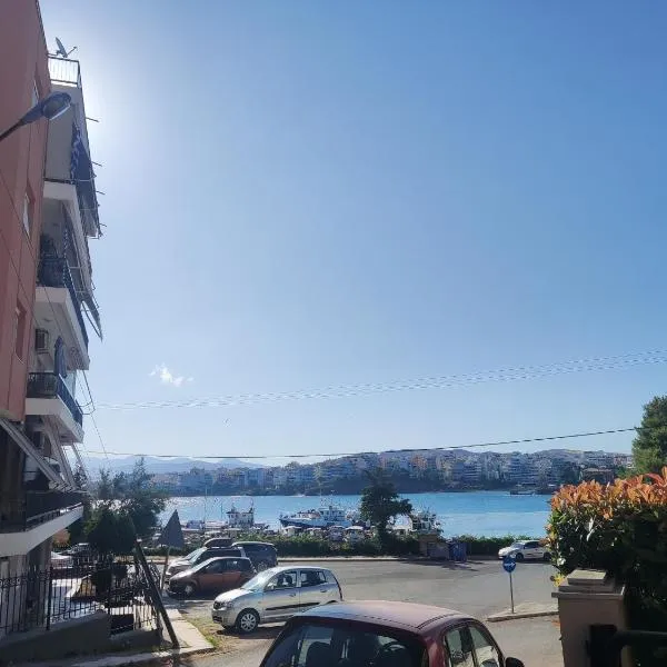 Green & Gray apartments, hotell i Chalkis