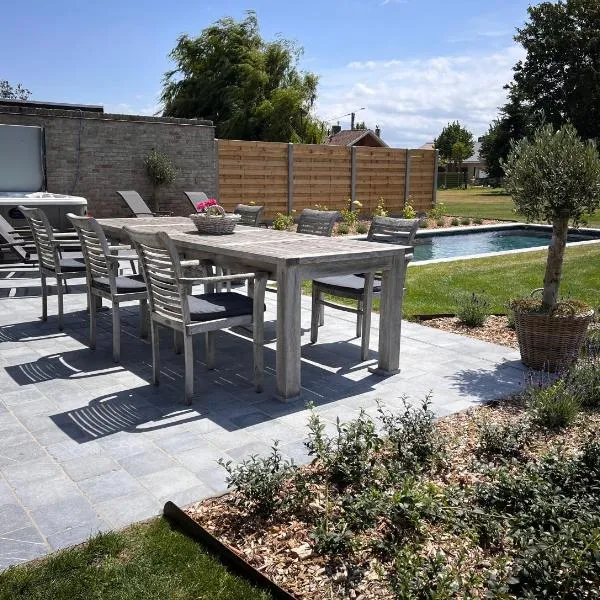 B&B Le jardin de grand-mére, готель у місті Oudenburg