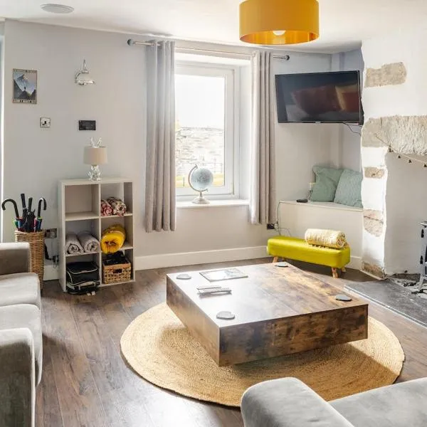 Zipworld Waterfalls Eryri Dogs Welcome 3 Bed sleeps 5, hotel in Blaenau-Ffestiniog
