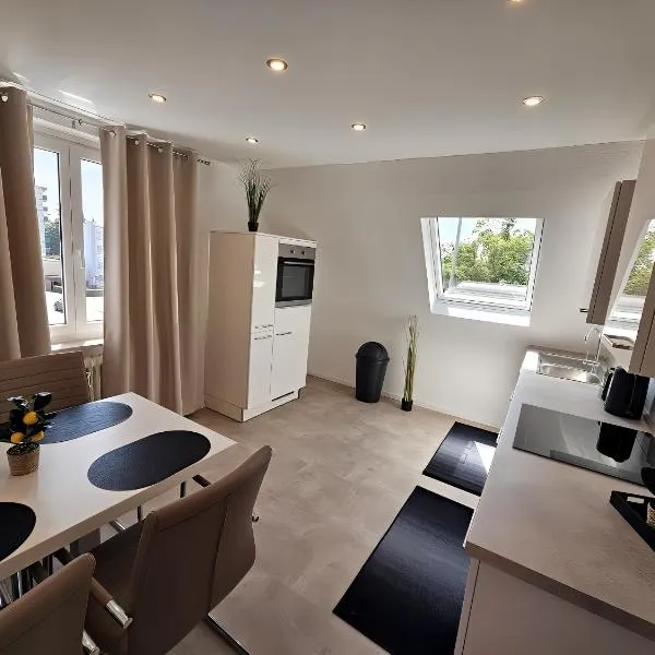Ferienwohnung Melina 300 Meter zum See, hotel in Friedrichshafen