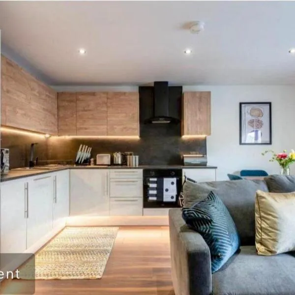 LUSH 2 Bed Central Apartment Hull Centre, hotel in Hull