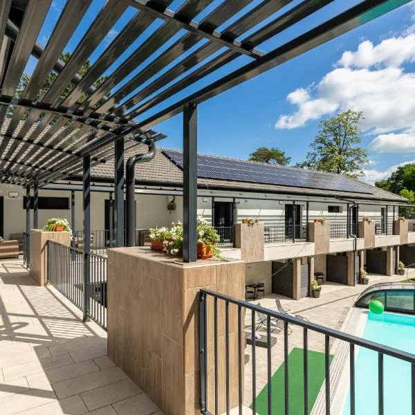 Balaton Flow Residence, hotel di Fonyod