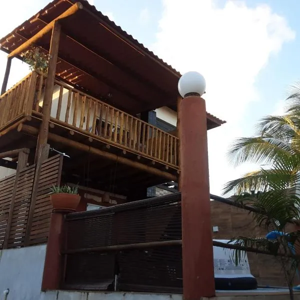 Chalé Brisa Mar Pé na Areia em Barra do Jacuípe, hotel v destinaci Camaçari