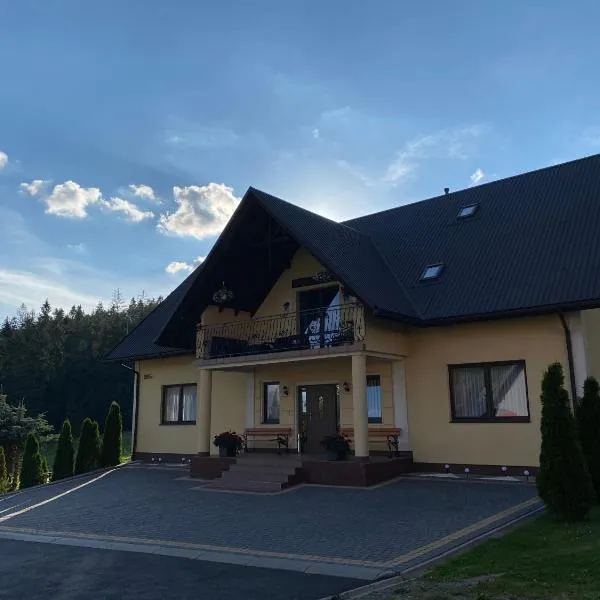 Noclegi Pod Lasem, hotel in Zubrzyca Górna