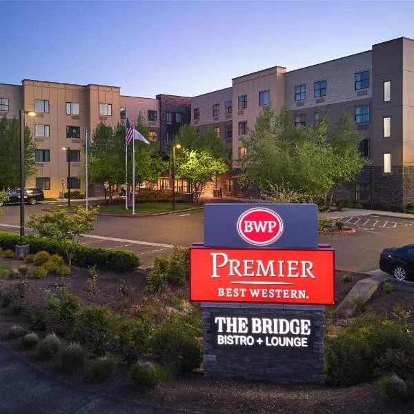 Best Western Premier Hotel at Fisher's Landing, hotel v destinaci Vancouver