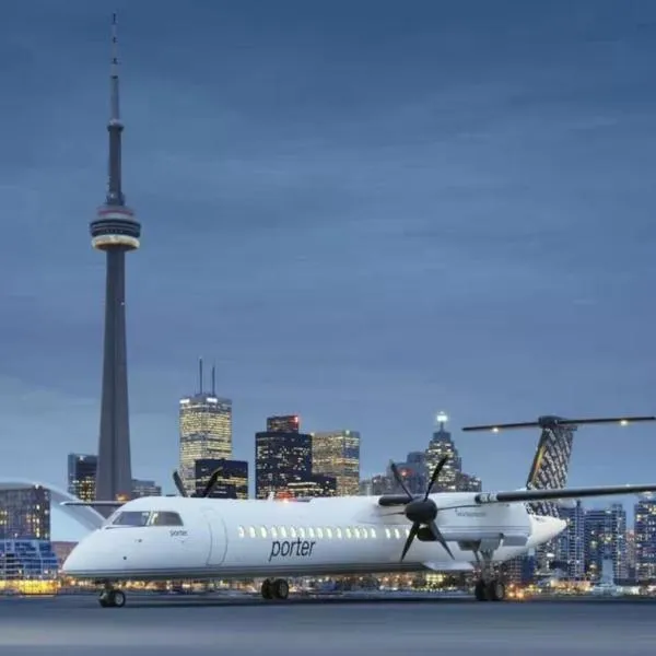 Lakeview Luxury Suites - Excellent Location - Complementary Parking, hotel in Toronto