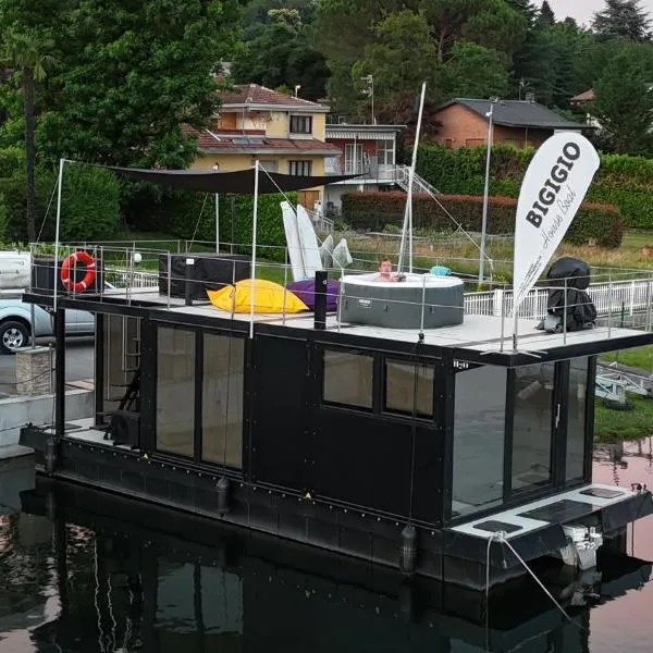 DIAMOND Bigigio House Boat – hotel w mieście Lisanza