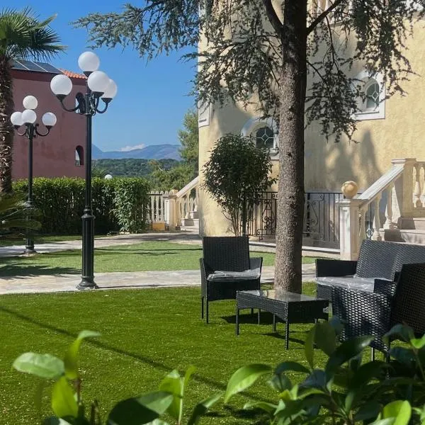 Villa Ilianna, hotel v destinaci Igumenica